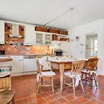 5 Sterne Reetdachhaus Wildroeschen Casa vacanze *