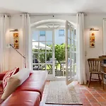 Casa vacanze 5 Sterne Reetdachhaus Wildroeschen