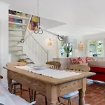 5 Sterne Reetdachhaus Wildroeschen * Zirkow